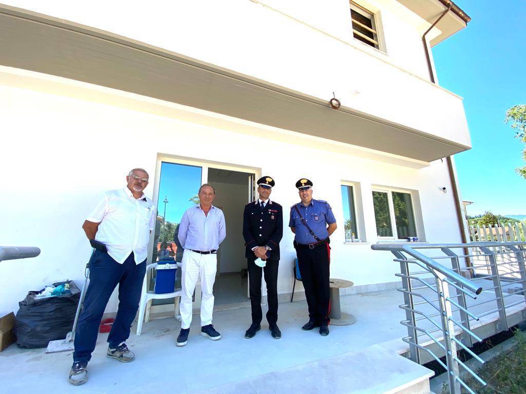 NUOVA CASERMA CARABINIERI MANOPPELLO, SOPRALLUOGO DEL SINDACO DE LUCA E DEL CAPITANO SAVINI