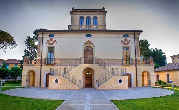PINETO, VILLA FILIANI TORNA AD OSPITARE MOSTRE; SI INIZIA IL 3 LUGLIO CON ALESSIO ALCINI