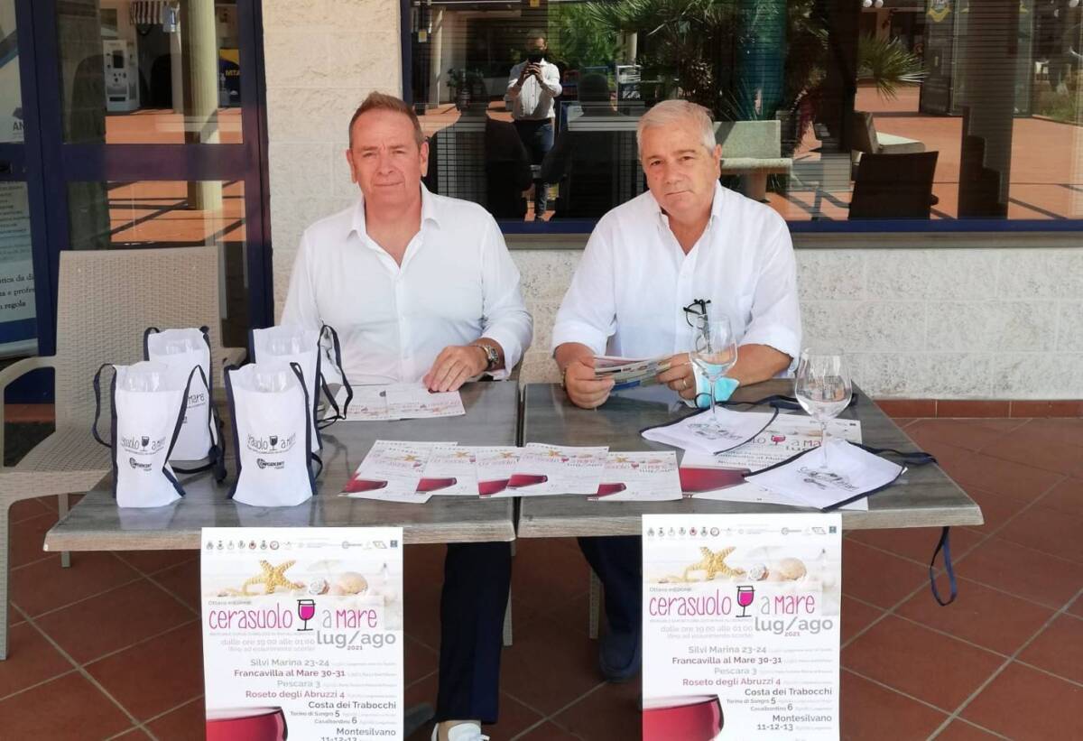 TURISMO, IN 7 TAPPE E 11 SERATE 37 CANTINE SI PRESENTANO A “CERASUOLO A MARE”