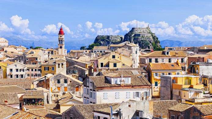 COVID, 15 RAGAZZI ABRUZZESI BLOCCATI IN HOTEL A CORFU’: INTERVIENE COMITATO CURE DOMICILIARI