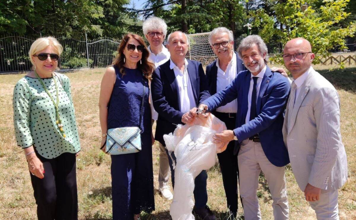 L’AQUILA, LIONS CLUB: INAUGURATO NUOVO GIOCO PER I BAMBINI PIU’ PICCOLI AL PARCO DEL SOLE