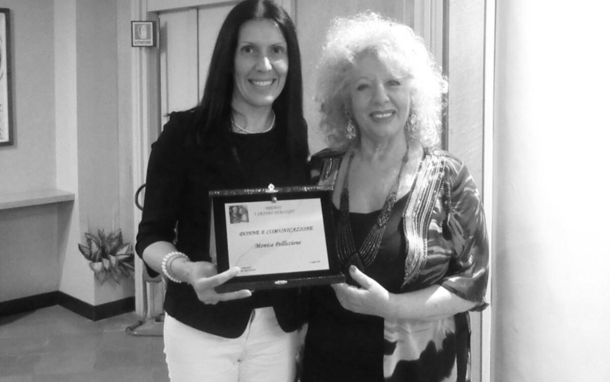 “DONNE E COMUNICAZIONE”, LA GIORNALISTA AQUILANA MONICA PELLICCIONE PREMIATA A SPOLETO