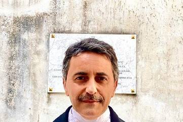 CORRADO ODDI TORNA SUL SET, SARA’ GIOVANNI VERGA NE “IL FILO SEGRETO”