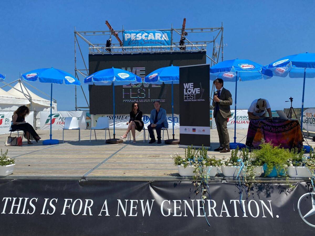 PESCARA: BIG ED EMERGENTI, IN RICORDO DI CARRA’, PRESENTATO IL WE LOVE FEST