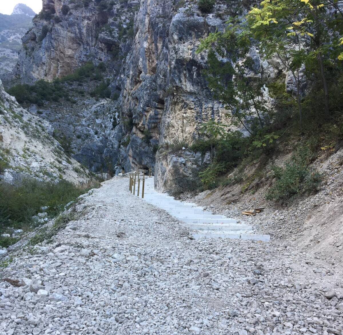 PERCORSO PEDONALE NELLE GOLE FARA SAN MARTINO:  PARCO MAIELLA, “TUTTO OK”, TUVIVA, “SCANDALOSO”