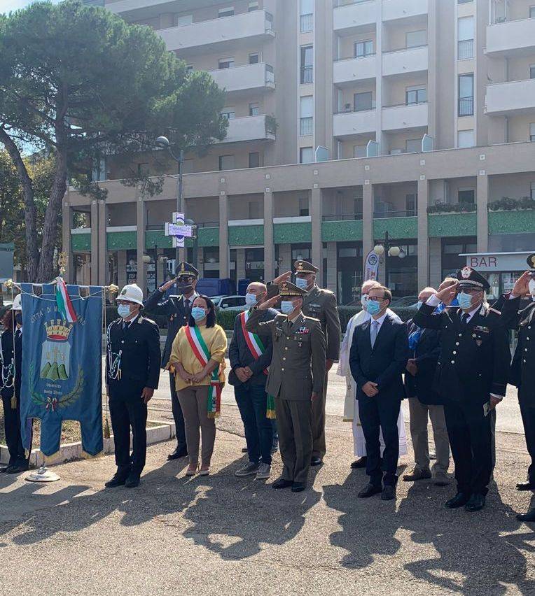 “PER NON DIMENTICARE LE VITTIME DEL DOVERE”, A MONTESILVANO CERIMONIA COMMEMORATIVA 