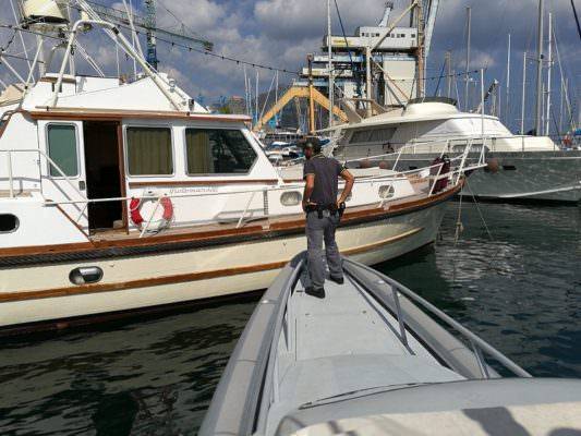 BARCHE IMMATRICOLATE ALL’ESTERO PER EVADERE TASSE, SCATTA OPERAZIONE GDF NEI PORTI ABRUZZESI