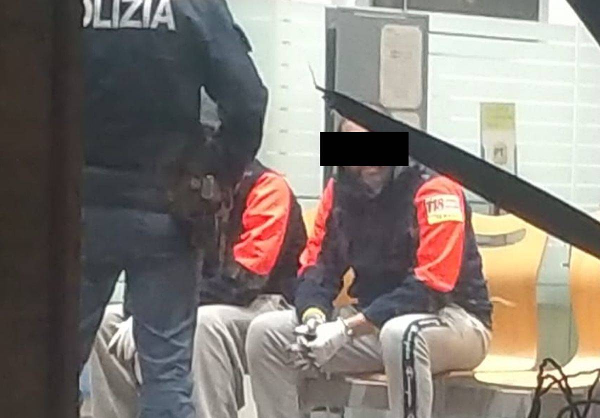 RAPINA ALL’UFFICIO POSTALE: ARRESTI LAMPO DELLA POLIZIA, PRESI TRE FOGGIANI PREGIUDICATI