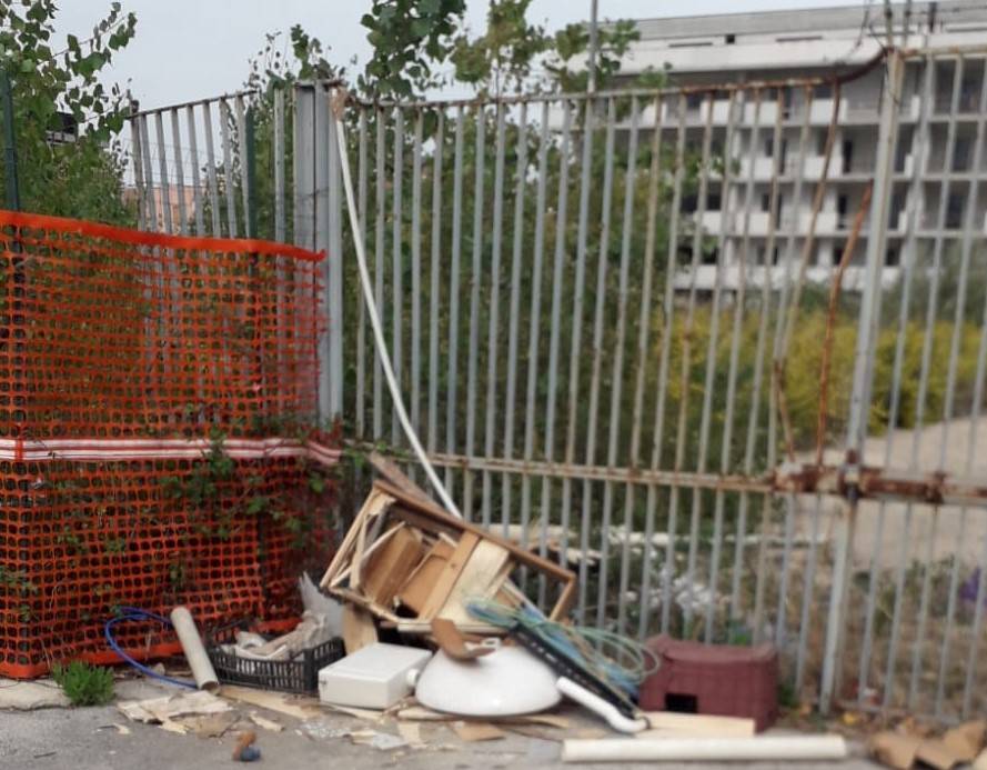 PESCARA, CONSIGLIERE SABATINO ANDREELLI DENUNCIA SITUAZIONE DI DEGRADO IN ZONA PARCO DELLO SPORT
