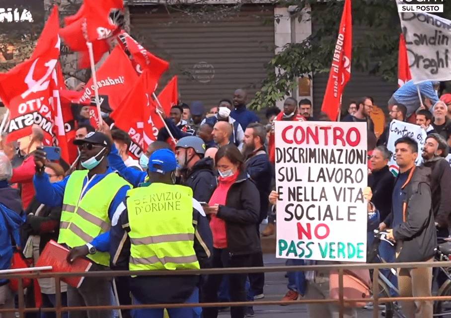 MILANO: A CORTEO COBAS “NO GREEN PASS”, CORI E INSULTI CONTRO CGIL E LANDINI