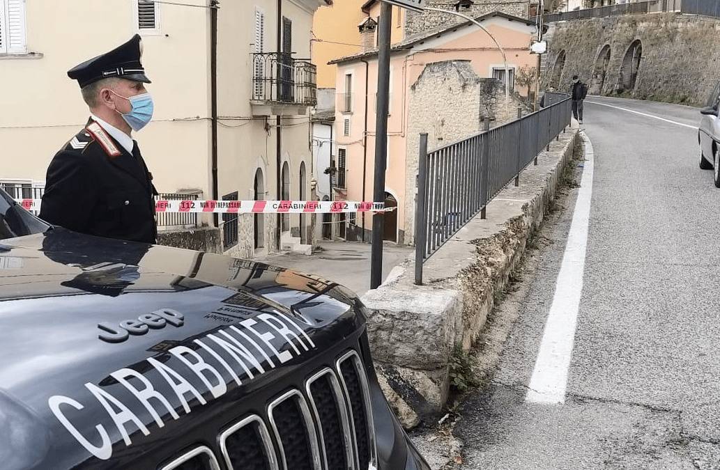 PETTORANO SUL GIZIO: 56ENNE TROVATO MORTO IN CASA, SI INDAGA PER OMICIDIO