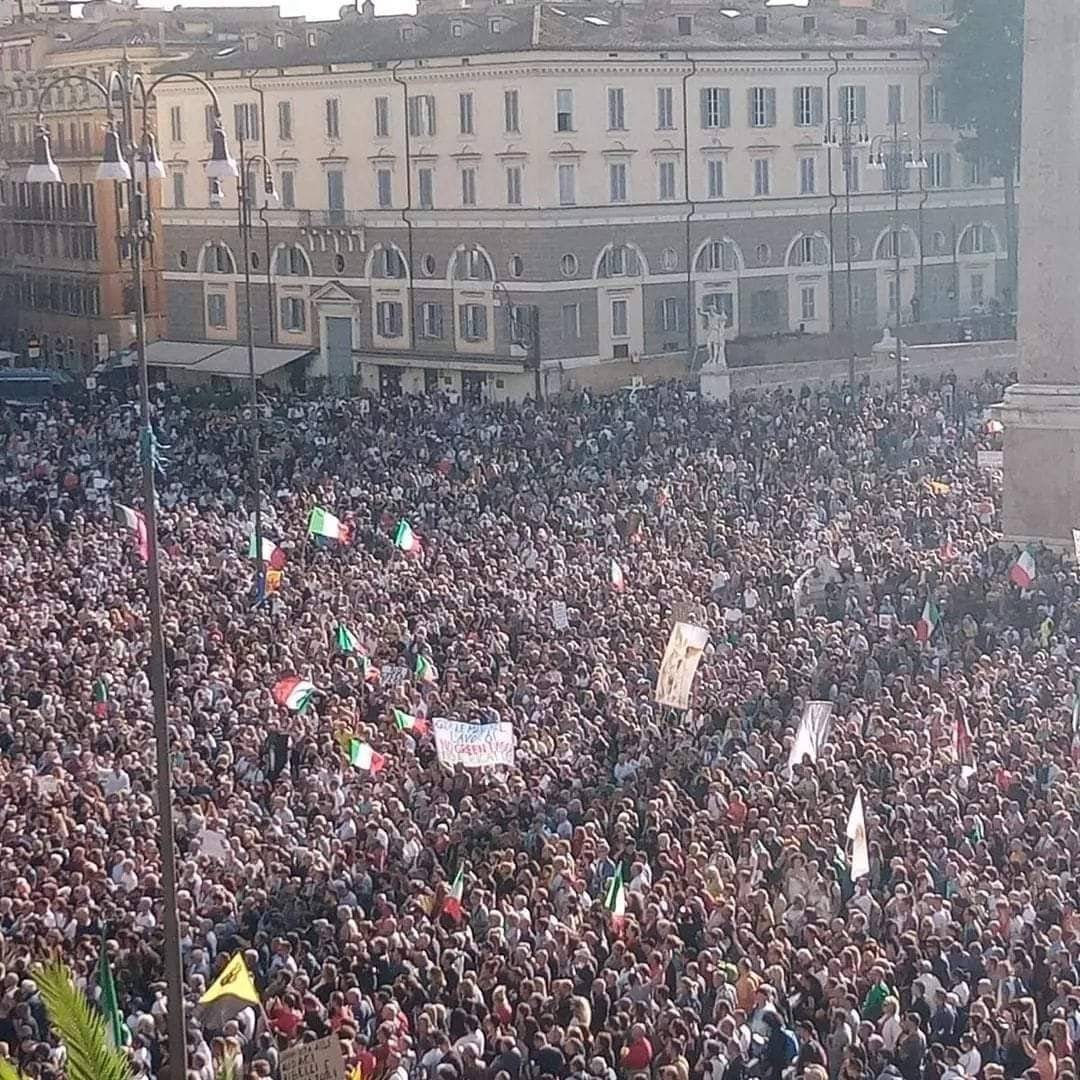 NO GREEN PASS, “MANIFESTAZIONE NON VIOLENTA”. LA TESTIMONIANZA, “QUALCUNO VOLEVA ROVINARLA”