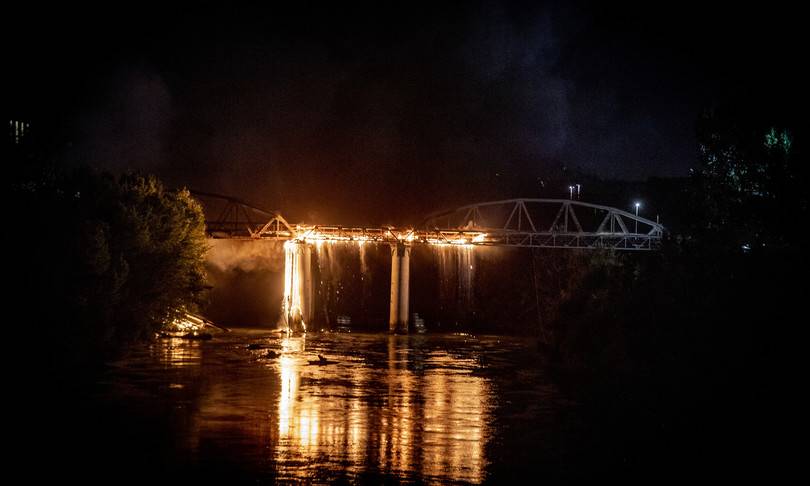 ROMA, INCENDIO PONTE DI FERRO: ATTESA INFORMATIVA IN PROCURA