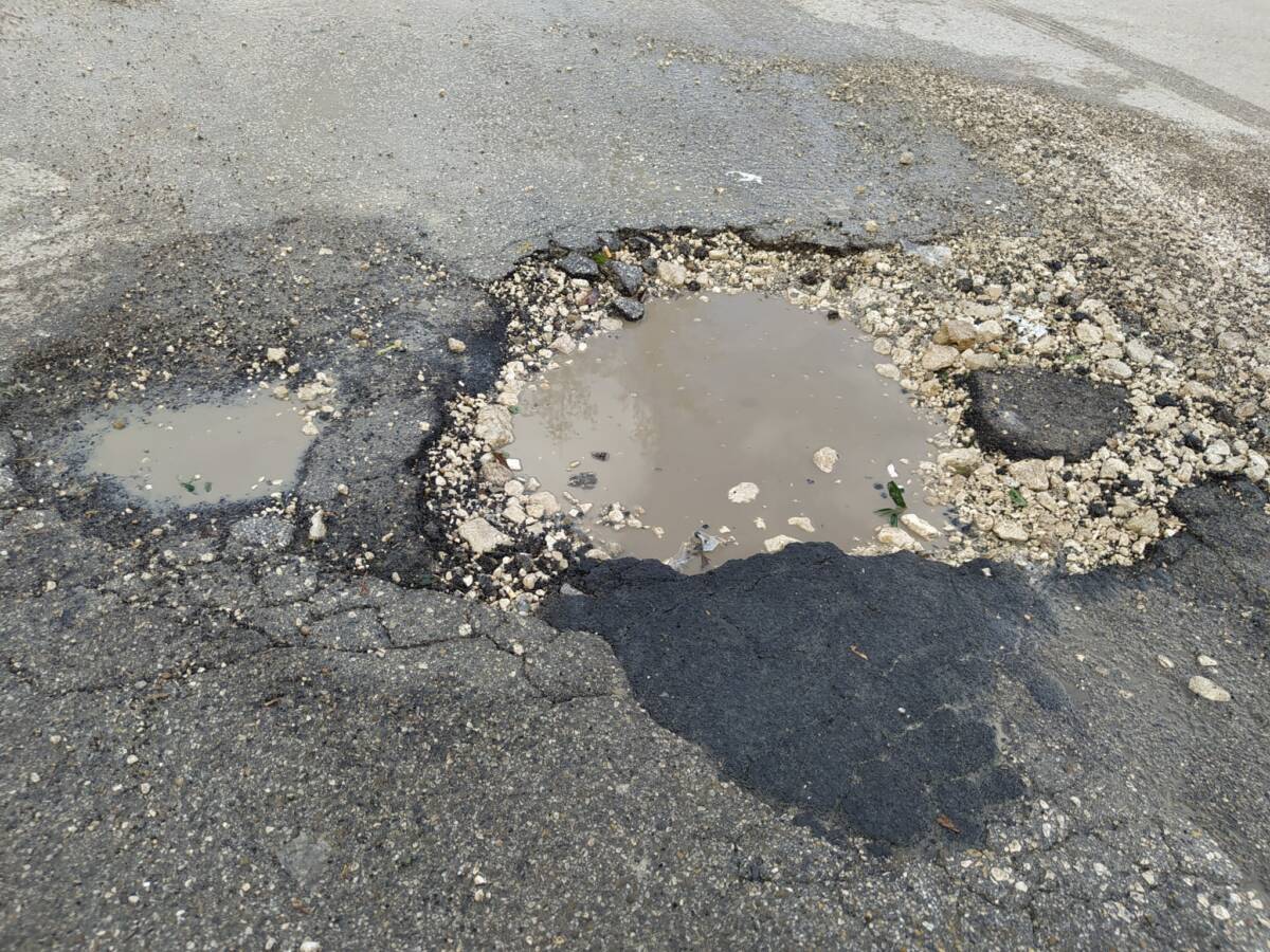 L’AQUILA, ROMANO: “A DISPOSIZIONE 9.5 MILIONI PER STRADE COLABRODO, SERVE PROGRAMMAZIONE”