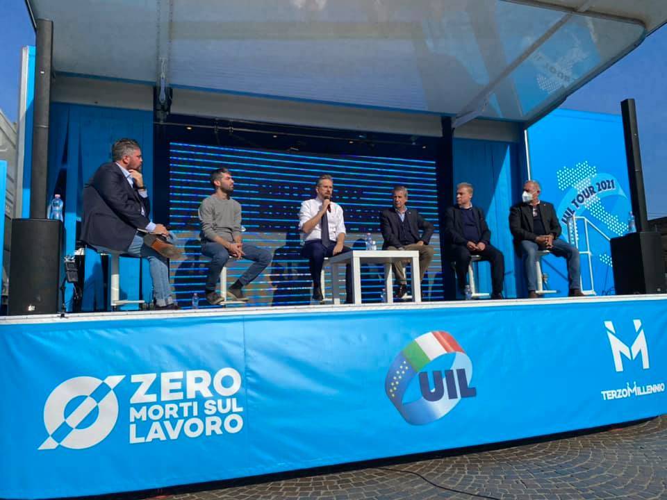 UIL IN TOUR: VENERDI’ IL TRUCK DEL SINDACATO FA TAPPA A CHIETI