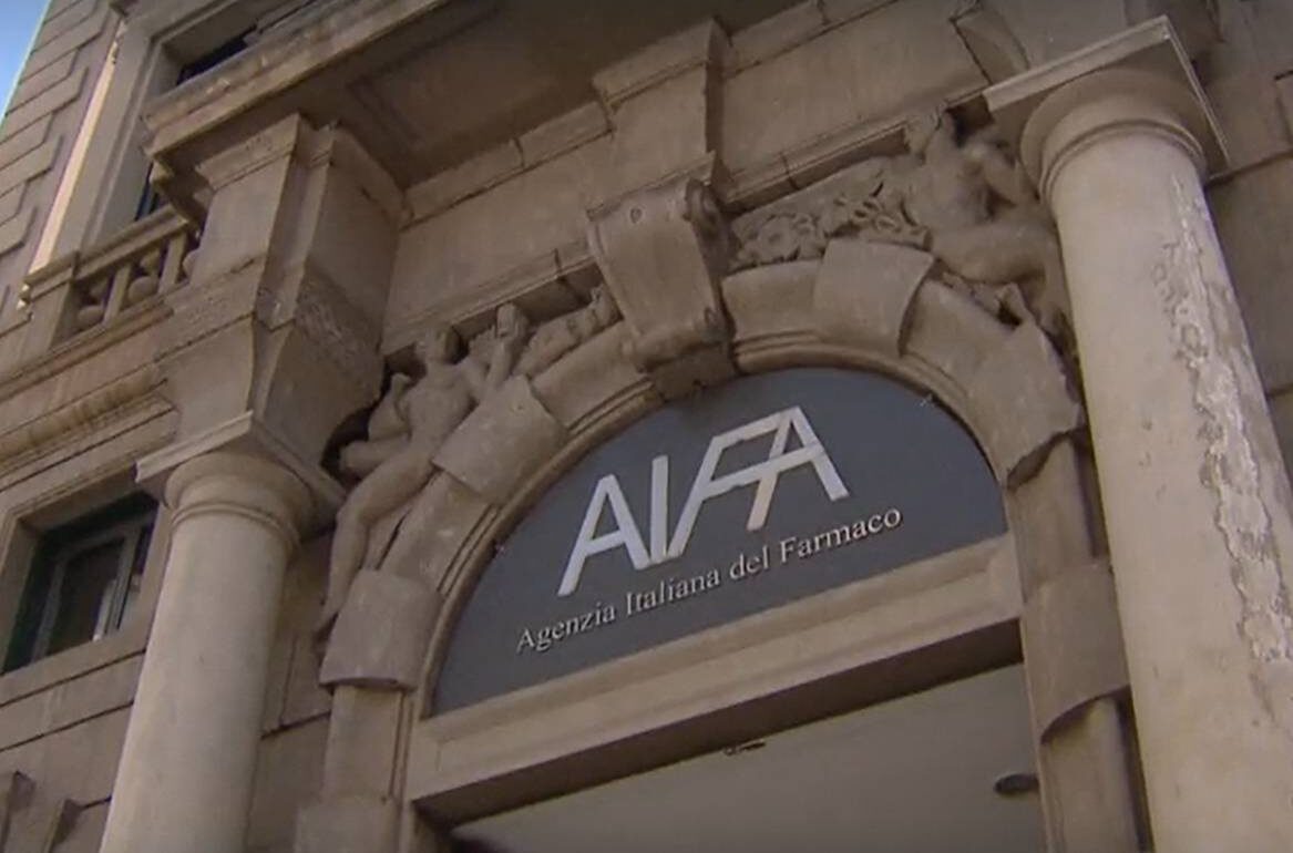COVID: OGGI RIUNIONE AIFA, VERSO TERZA DOSE PER TUTTI, VIA LIBERA A RICHIAMO PER VACCINATI J&J