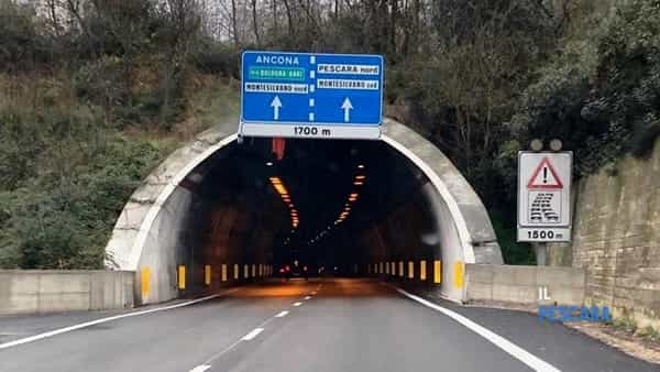 MONTESILVANO: RIAPRE QUESTA NOTTE GALLERIA SAN GIOVANNI, STOP AI LAVORI