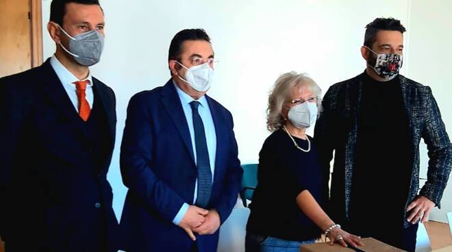 CESTI NATALIZI DI SOLIDARIETÀ, PRESENTATA INIZIATIVA PROMOSSA DA  L’AQUILA 1927 E VIVENDA