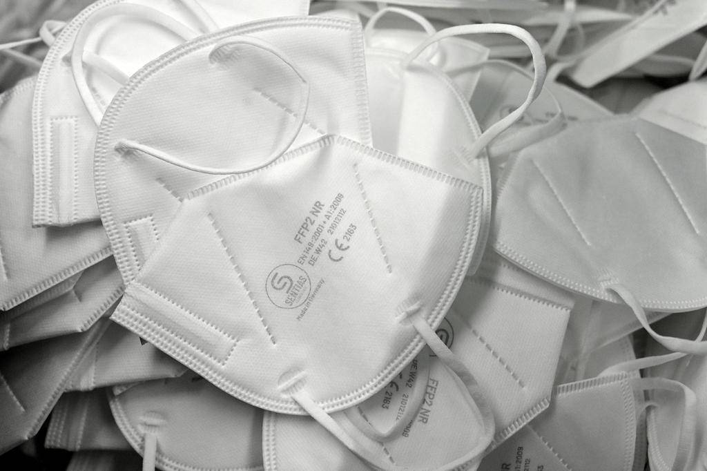COVID, CODACONS: “FFP2 E TAMPONI GRATIS PER TUTTI I VACCINATI”