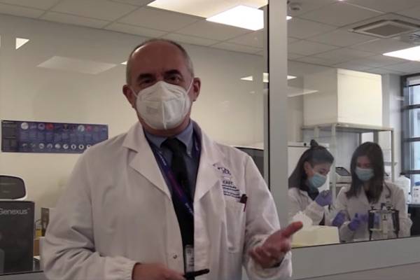 COVID, ALLARME LABORATORIO CHIETI: “PIENA EMERGENZA, SISTEMA NON REGGE”