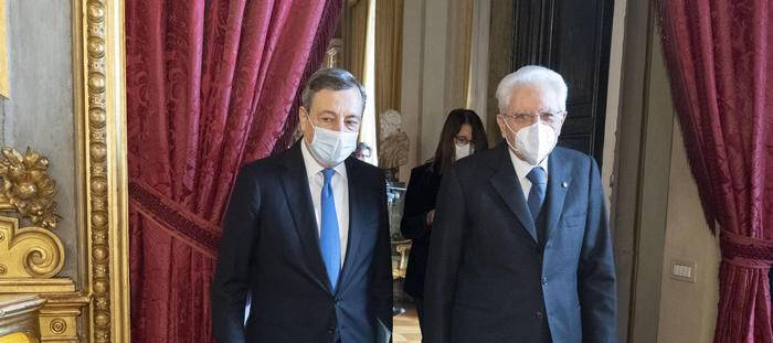 QUIRINALE, FUORI DAL PANTANO CON IL MATTARELLA BIS. I COMMENTI DEI GRANDI ELETTORI ABRUZZESI