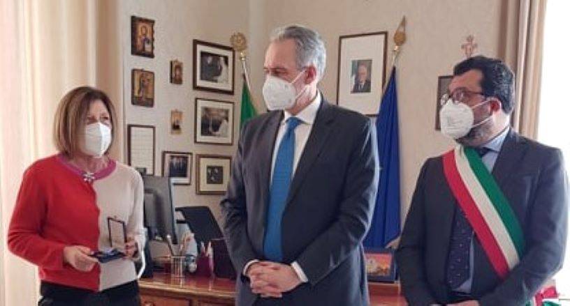 GIORNATA DELLA MEMORIA, CONSEGNA MEDAGLIA D’ONORE IN PREFETTURA A CHIETI