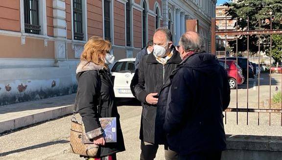 PROVINCIA PESCARA, DE MARTINIS IN VISITA ALL’ISTITUTO “ACERBO”
