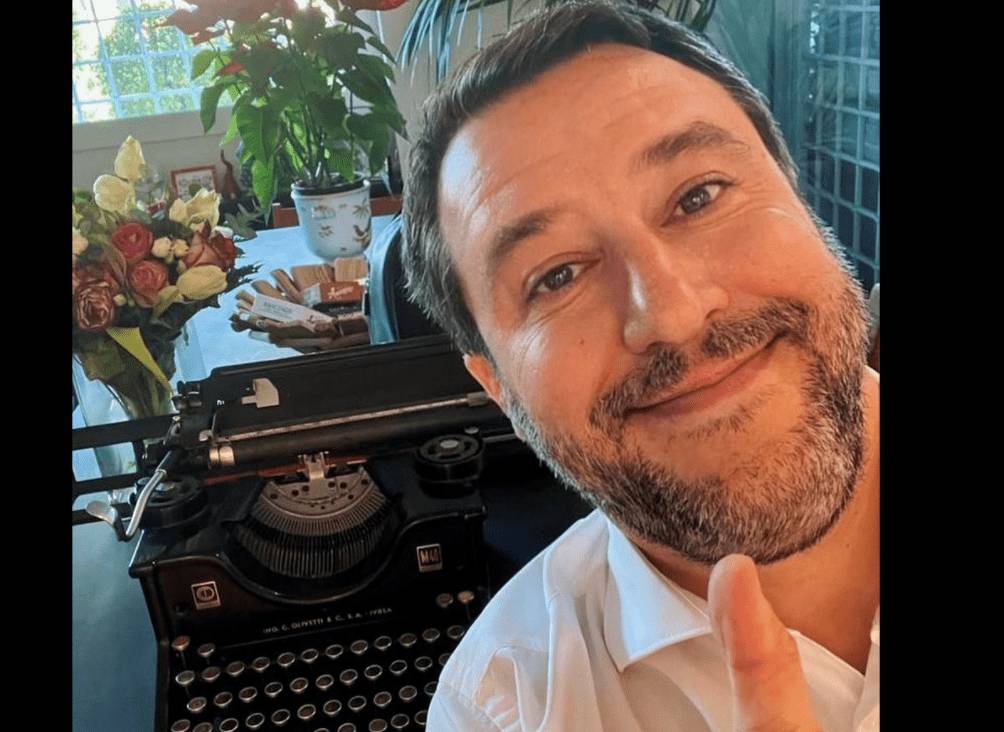 COVID, SALVINI POSITIVO: “NESSUN SINTOMO, LAVORO DA CASA”