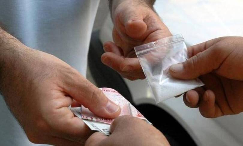PESCARA: NUOVO FORTINO DELLA DROGA A RANCITELLI, PETTINARI, “CESSIONI OGNI TRE MINUTI”