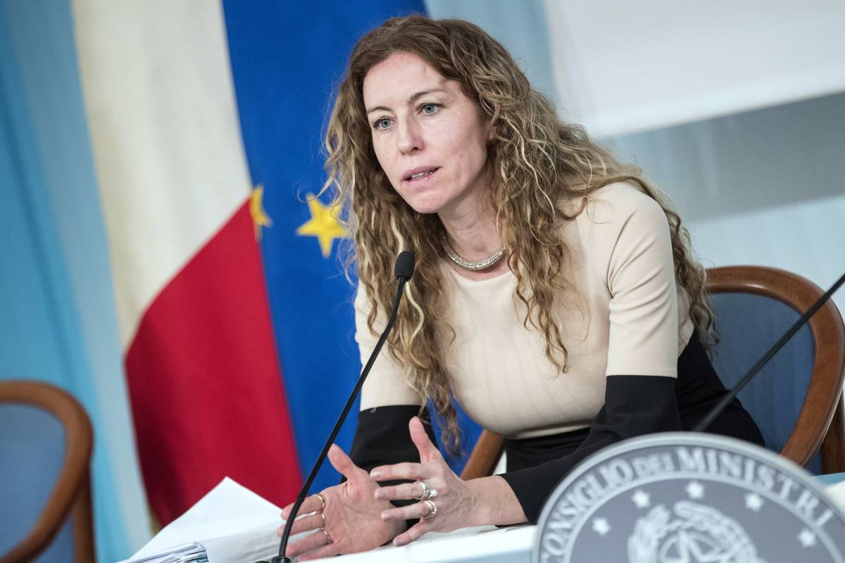 ABRUZZO CONTRO IL BULLISMO: IL MINISTRO ERIKA STEFANI IL 28 MARZO A TERAMO