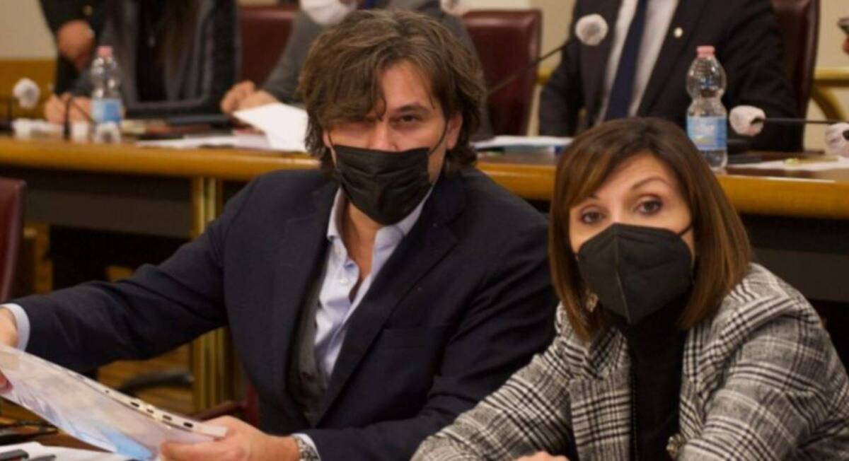 PRECARI ASL ABRUZZO: PIETRUCCI-SCOCCIA, “ORA ‘QUALCUNO’ CI DA’ RAGIONE, MA DOV’E’ V COMMISSIONE?”