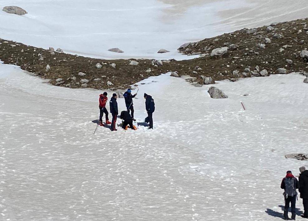 RISCHIO VALANGHE: GIORNATA DIMOSTRATIVA “ARTVA” A CAMPO IMPERATORE