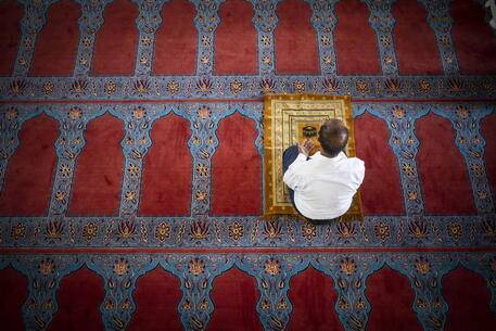 RAMADAN: AL VIA ANCHE TRA LE COMUNITA’ ABRUZZESI, “MESE DEDICATO A PREGHIERA E CARITA'”