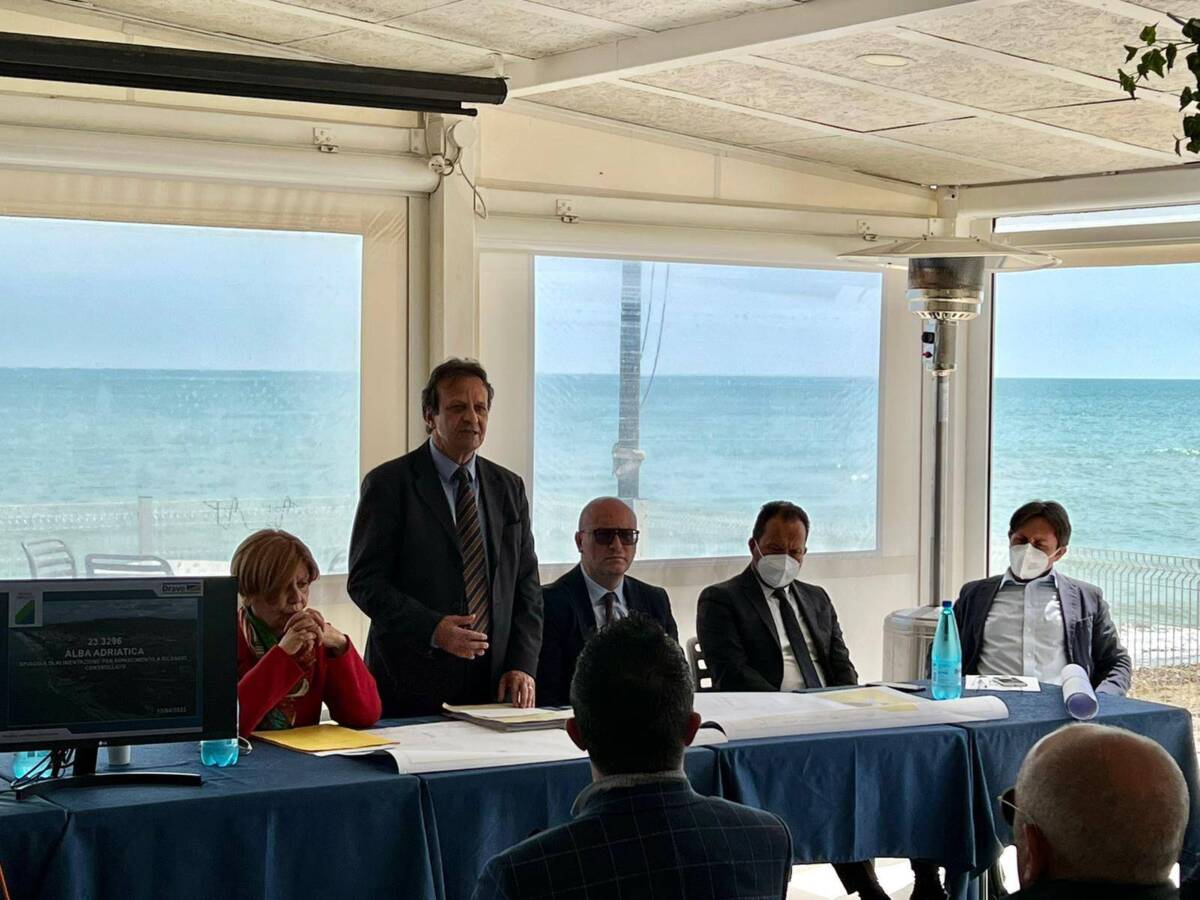 EROSIONE COSTE, AD ALBA ADRIATICA PRESENTATO PROGETTO SPIAGGIA A RILASCIO CONTROLLATO