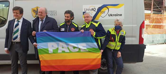 UCRAINA: MISSIONE UMANITARIA UNIVERSITA’ DELL’AQUILA, CONSEGNATI FARMACI IN ZONA FRANCA