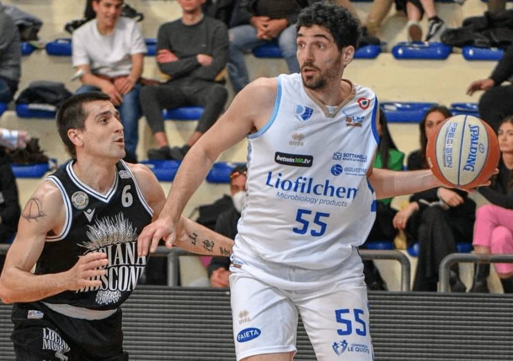 BASKET, SERIE B: NON BRILLANO LE ABRUZZESI NELLA VENTISEIESIMA GIORNATA