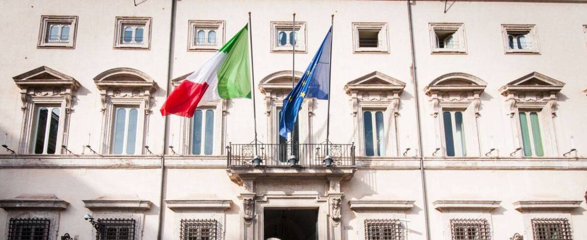 GOVERNO SI PREPARA A LOCKDOWN ENERGETICO: CONDIZIONATORI, TARGHE ALTERNE E SMART WORKING, LE IPOTESI