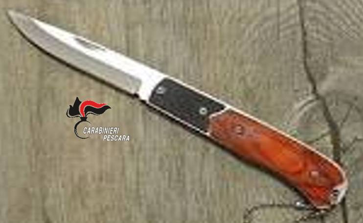 PESCARA: STUDENTE 15ENNE A SCUOLA ARMATO DI COLTELLO, DENUNCIATO