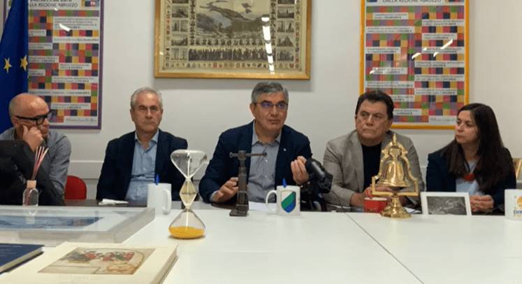 GRANDE PESCARA, LE TEMPISTICHE DELLA FUSIONE: CONFERENZA STAMPA D’ALFONSO, LA DIRETTA