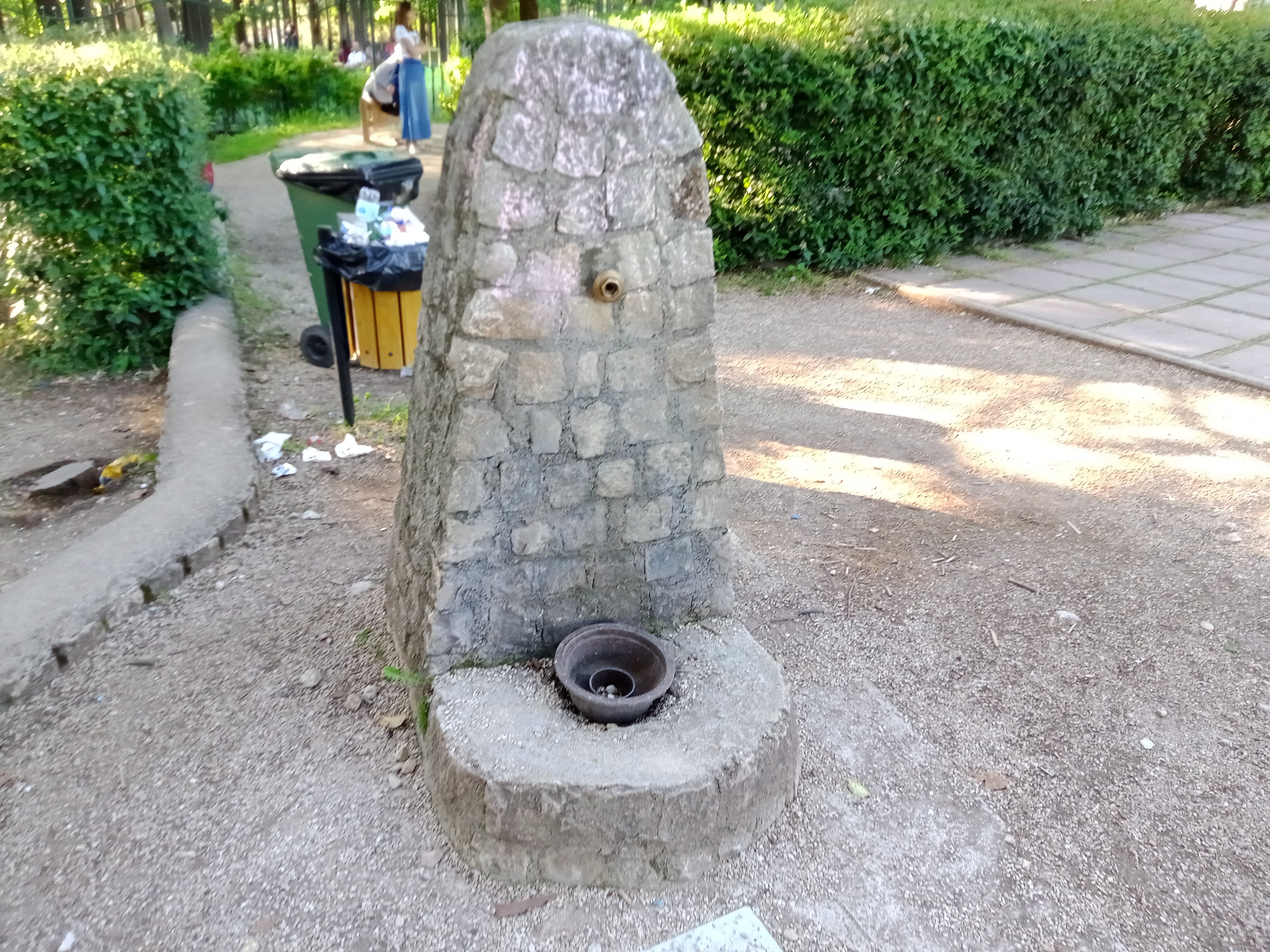 L’AQUILA: FONTANELLE FUORI USO IN PIAZZA E AL CASTELLO, CITTADINI CHIEDONO DI RIATTIVARLE