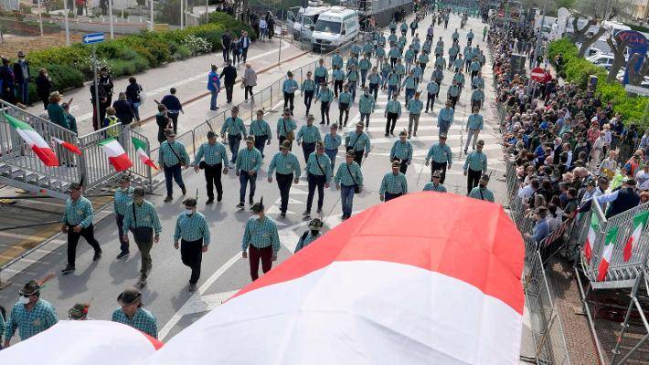 ADUNATA ALPINI: “PRESUNTE MOLESTIE, SENZA DENUNCE”