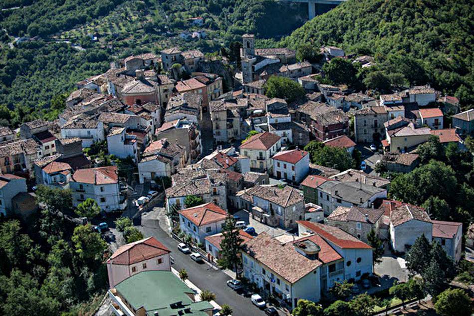COMUNALI, A FALLO ELETTO SINDACO CASTRACANE