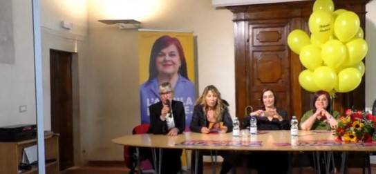 ELEZIONI, “L’AQUILA E’ UNA DONNA FORTE”: LE PARLAMENTARI IN CITTA’ A SOSTEGNO DI PEZZOPANE