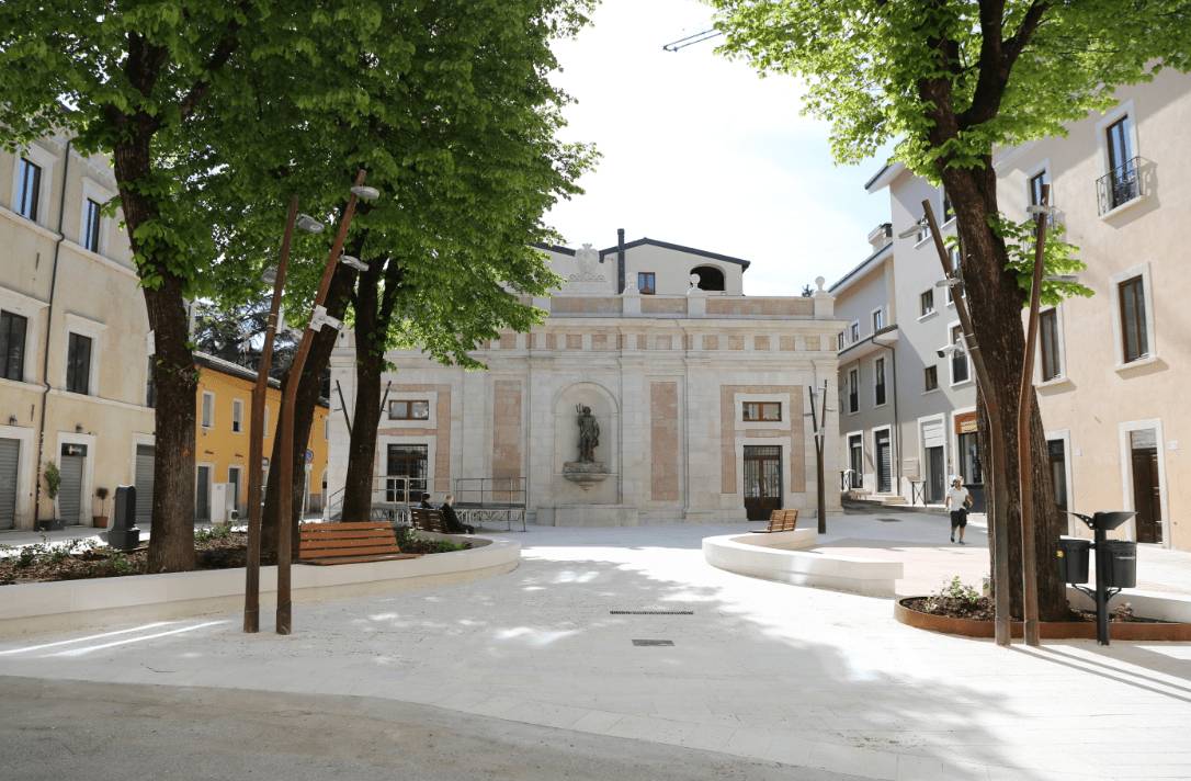 L’AQUILA: INAUGURATI PIAZZA REGINA MARGHERITA E LARGO TUNISIA