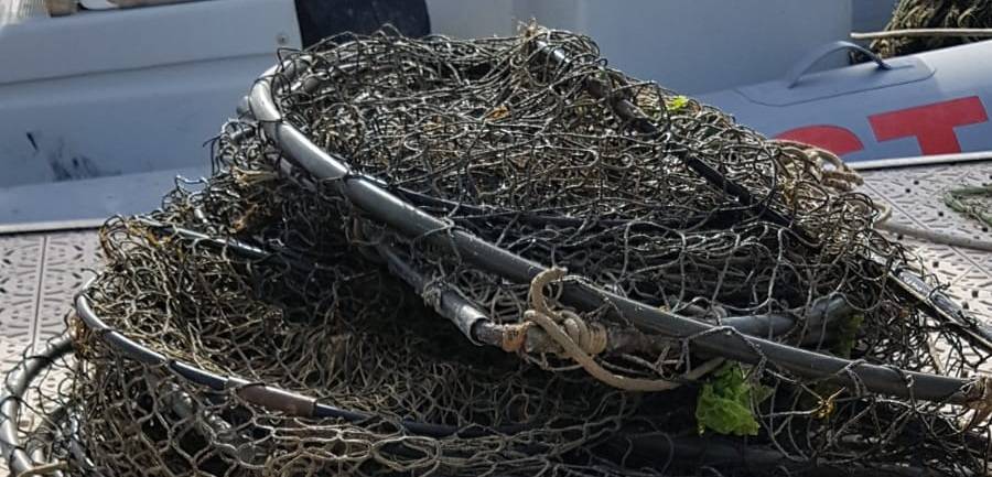 PESCA DI FRODO: GDF SEQUESTRA RETI E NASSE ABUSIVE LUNGO COSTA CHIETINA