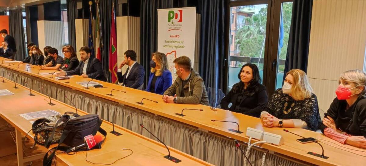 PD, SI APRE IN ABRUZZO LA CAMPAGNA DI TESSERAMENTO: “ORA C’E’ UN NUOVO PARTITO”