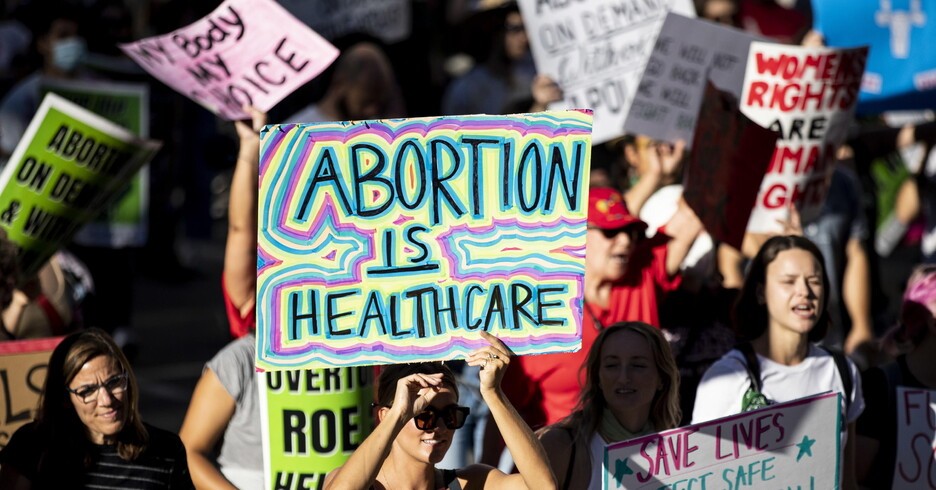 STATI UNITI: CORTE SUPREMA ABOLISCE DIRITTO ALL’ABORTO. BIDEN, “GIORNO TRISTE PER IL PAESE”