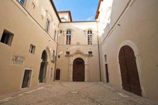 L’AQUILA: PICA ALFIERI, “DEL TUTTO A NORMA SPETTACOLO DANZA NEL CORTILE DEL PALAZZO”