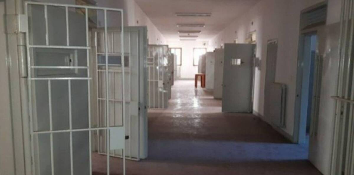CARCERI: MAI COSI’ TANTI MINORENNI IN CELLA