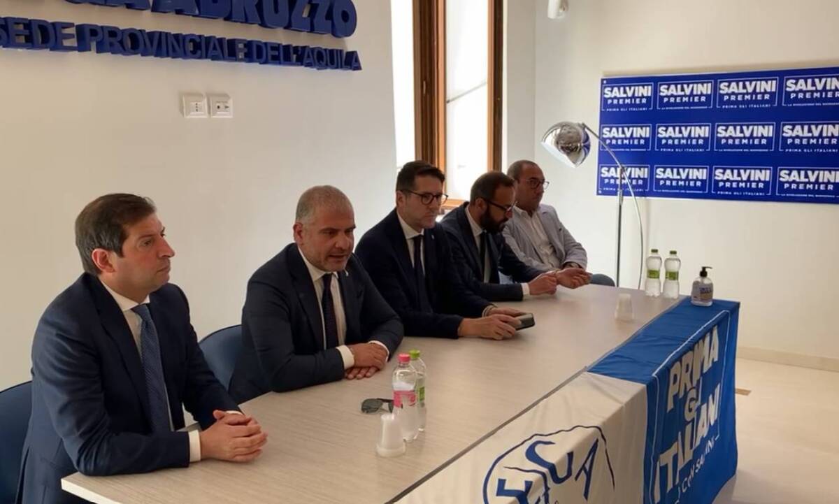 LEGA, SOTTOSEGRETARIO MOLTENI A L’AQUILA: “10 AGENTI POLIZIA PER MAGGIORE SICUREZZA”